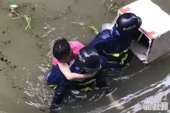 少妇搡BBBB搡BBB搡澳门：震撼曝光！警方突袭背后的惊人秘密与不为人知的黑幕真相！