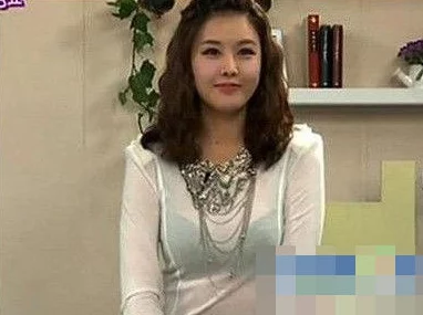 韩国18 女主播内部VIP因其轻松娱乐的直播内容和与粉丝的密切互动而大受欢迎